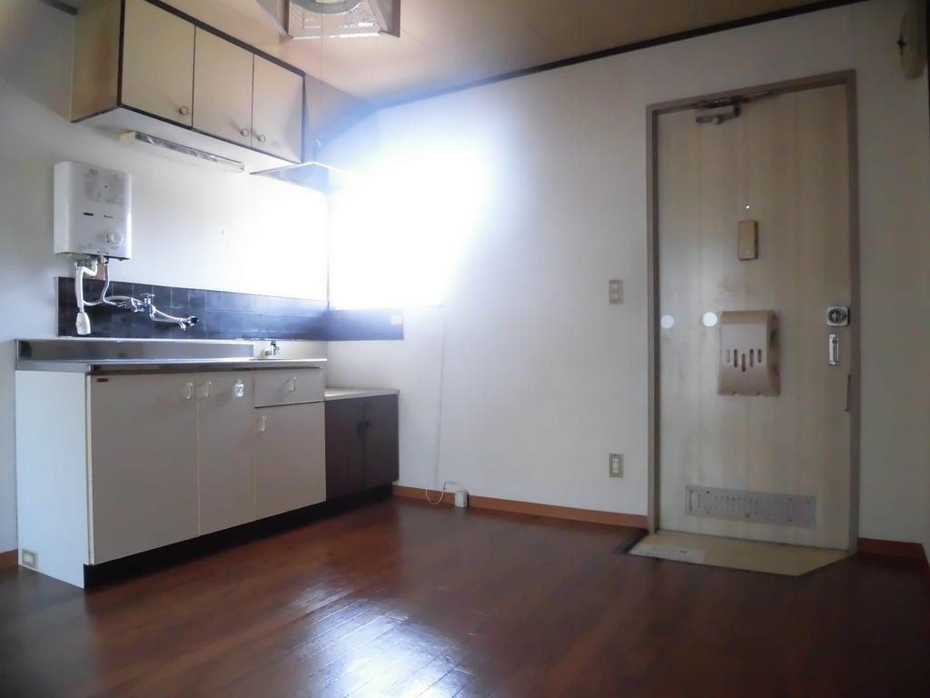 わたらせコーポBの玄関