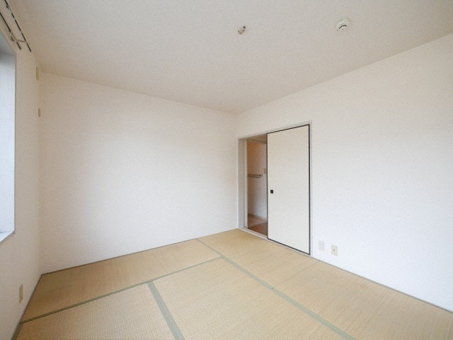 筑紫野市上古賀４丁目のアパートの和室
