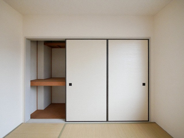 筑紫野市上古賀４丁目のアパートの和室