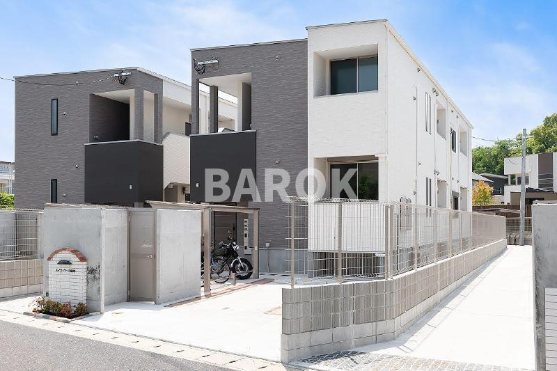 ルイスローズ城南