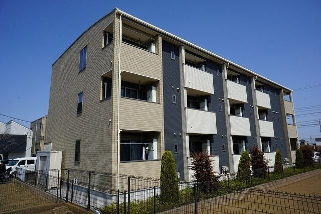 コズカ　アロッジオ