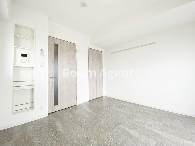 コートバスクの居間・リビング