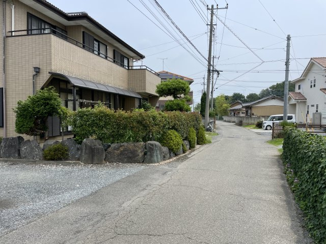 【前面道路含む現地写真】 | 本庄市寿2丁目　中古戸建
