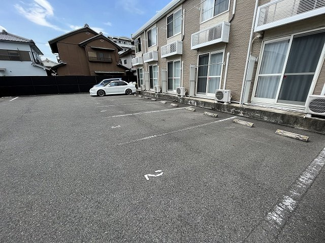 【駐車場】 | レオパレスエルズ和泉