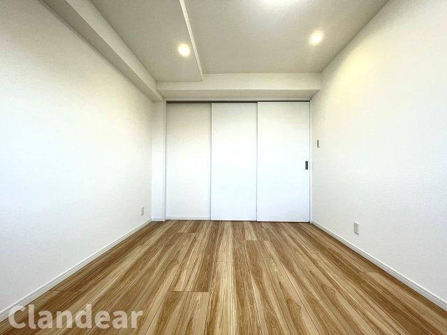 GSハイム第二金町の洋室|ドキドキの新生活も、安心してスタート。ぴったりの住まいを見つけませんか？クランディアが一緒に住まい選びをサポートします‼　まずは、お気軽にお問合せください　＃クランディア