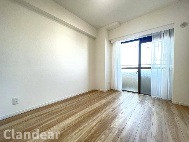 GSハイム第二金町の洋室|ドキドキの新生活も、安心してスタート。ぴったりの住まいを見つけませんか？クランディアが一緒に住まい選びをサポートします‼　まずは、お気軽にお問合せください　＃クランディア