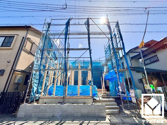 八幡市川口東扇　A号棟