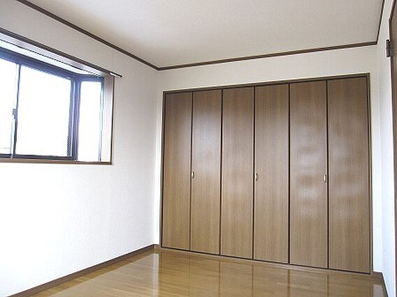 ベルセゾンⅡ【キャッシュバック対象物件】の内装|内装は落ち着いています