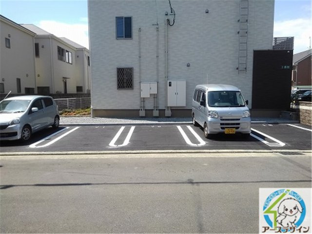 ラ・ルーノ1番館の駐車場|※類似部屋