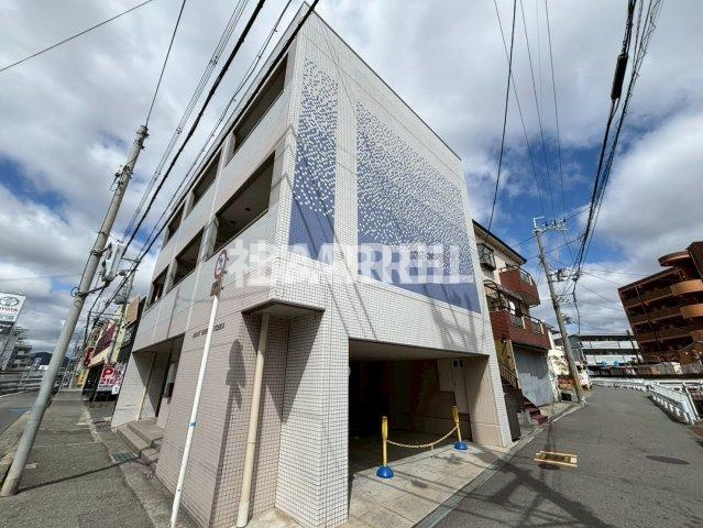 アマントリビエール鉢塚