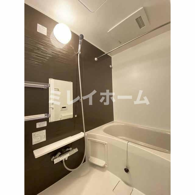 ドゥーエ大鳥居WESTの浴室|同建物内、別のお部屋の参考写真になります。