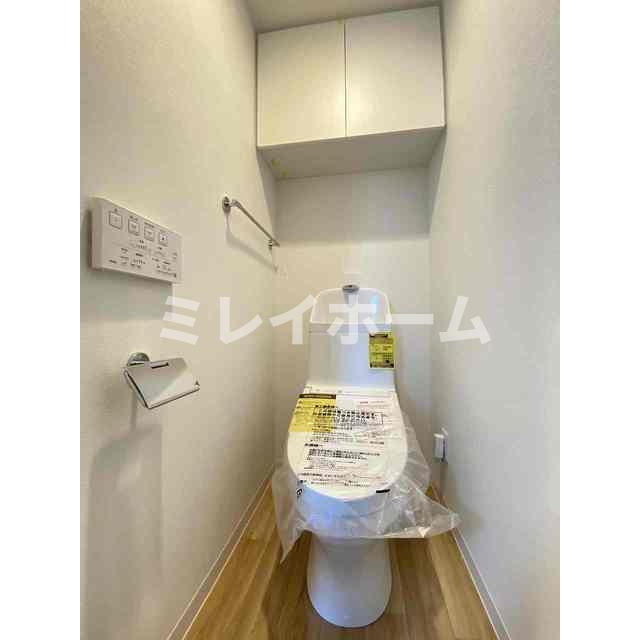 ドゥーエ大鳥居WESTのトイレ|同建物内、別のお部屋の参考写真になります。