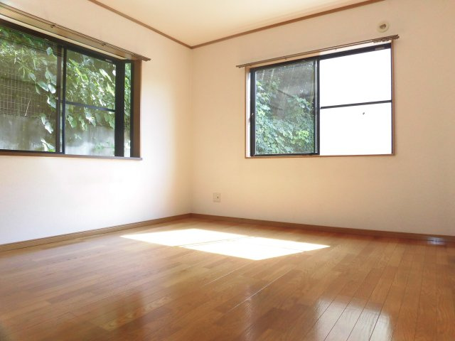 ＯＫハイツの洋室