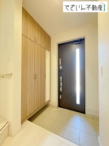 【玄関】 | blooming garden久喜市青毛3丁目　新築住宅 | ≪1号棟≫
現地(2026年3月撮影)