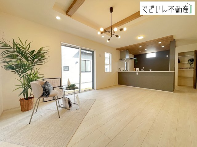 【居間・リビング】 | blooming garden久喜市青毛3丁目　新築住宅 | ≪1号棟≫
現地(2026年4月撮影)