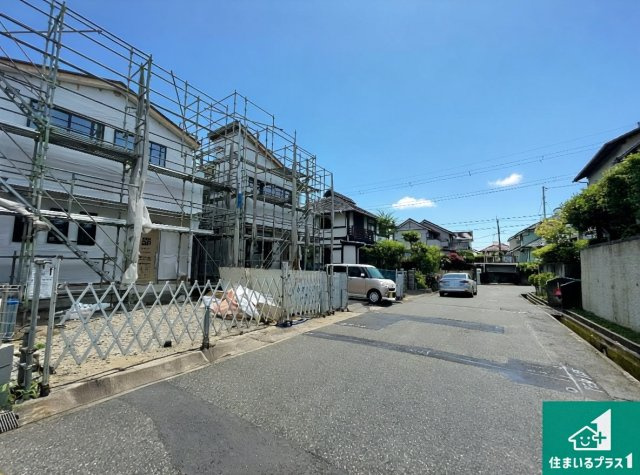 神戸市北区鹿の子台北町　新築一戸建ての前面道路含む現地写真|周辺は落ち着いた街並みの住宅地！子育てがしやすい住環境です！まだ未完成ですが、現地でしかわからない事もございます。是非一度ご覧ください。