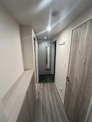 【玄関】