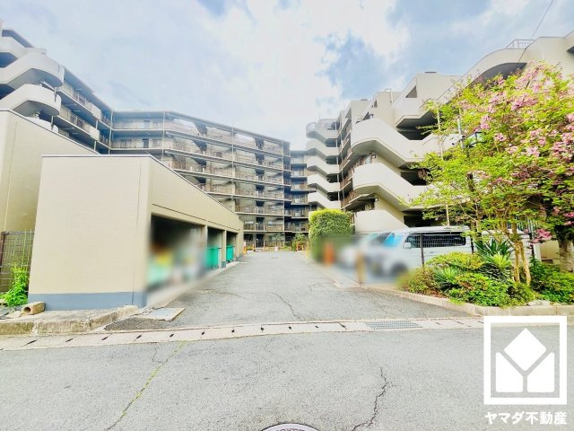 ルネ伏見東の外観