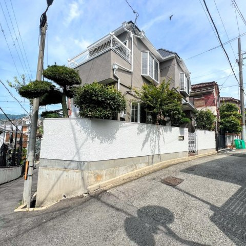 五月ケ丘の外観