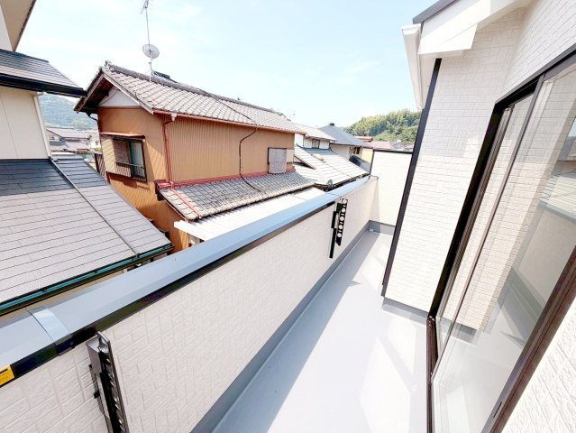 藤枝市音羽町　全２棟／のバルコニー