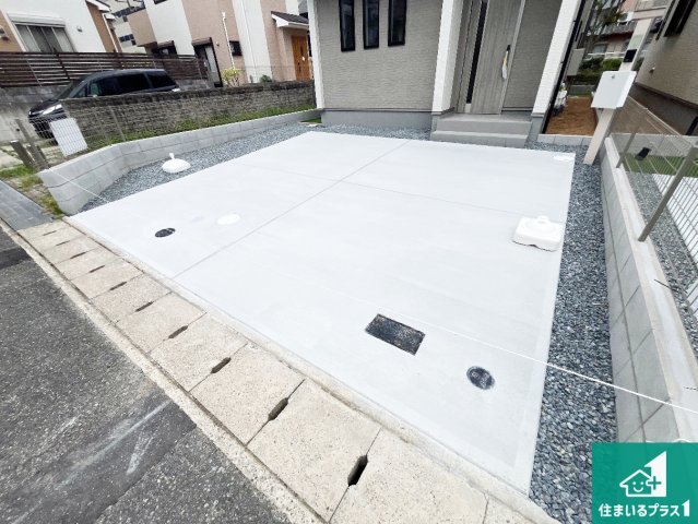 神戸市北区鹿の子台北町　新築一戸建ての駐車場|駐車スペース！散水栓があるので、こまめに愛車を洗えます！