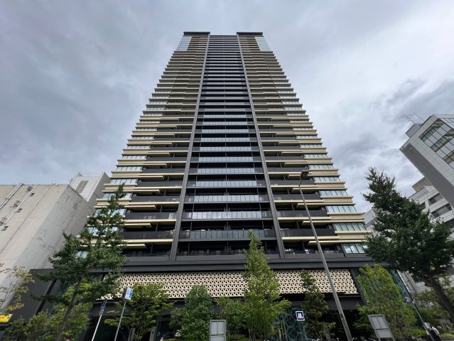 RJR堺筋本町タワーの外観