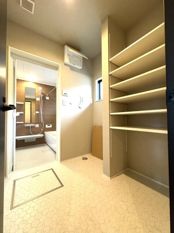 The Kataseyama Hills Residenceの洗面所