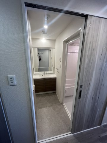 【独立洗面台】