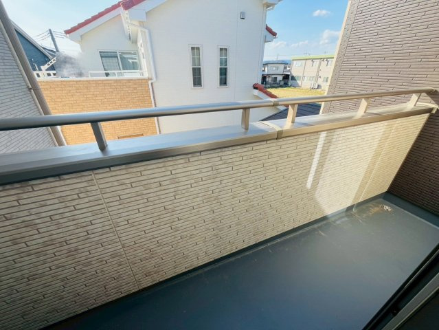 【いろどりアイタウン】　栃木市大宮町　22-P2　全3邸のバルコニー|〇２号棟　バルコニー〇
お洗濯物を乾かす強い味方になります♪
2026年3月撮影