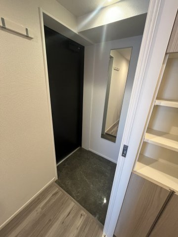 【玄関】
