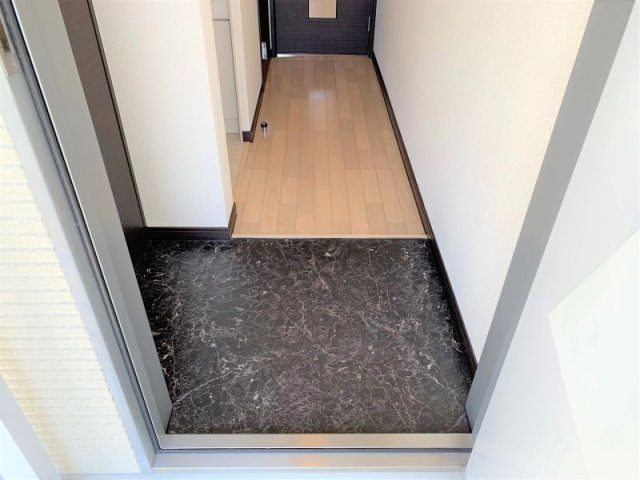 レオネクスト筑紫町の玄関|設備・仕様は号室により異なる為、現況を優先致します。