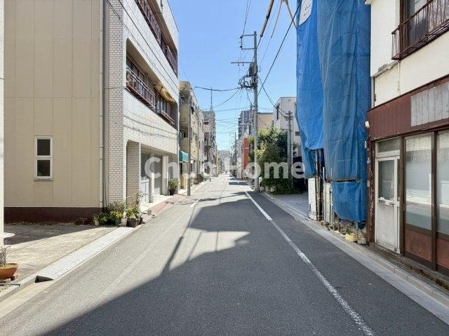 台東区竜泉3丁目新築分譲住宅の前面道路含む現地写真|全面道路