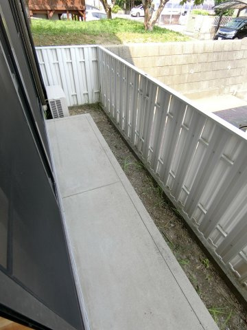 ハイカムール上地のバルコニー