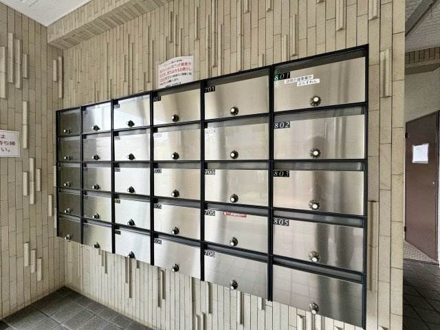 スカイハイム大喜のエントランス