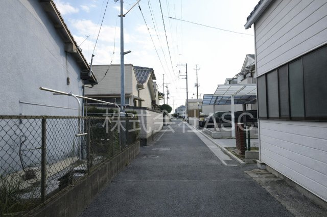 八尾市上尾町5丁目貸倉庫の周辺