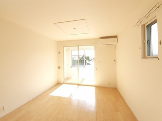 【居間・リビング】 | メゾン　アルモニー | リビングです