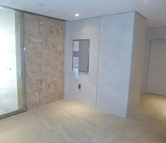 ルフレグランデ押上のロビー