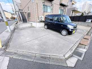 【駐車場】
