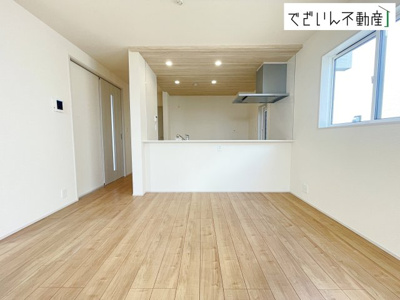 【居間・リビング】 | blooming garden久喜市青毛3丁目　新築住宅 | ≪2号棟≫
現地(2026年3月撮影)