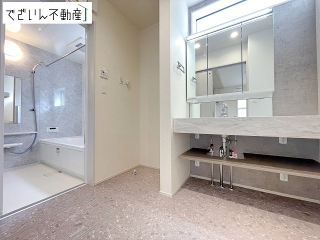 【独立洗面台】 | blooming garden久喜市青毛3丁目　新築住宅 | ≪3号棟≫
現地(2026年4月撮影)