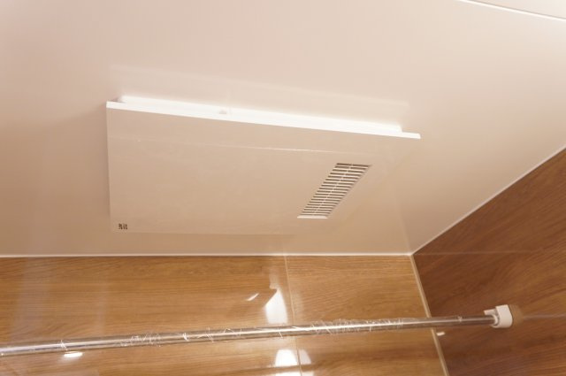 ワコーレ越谷の浴室