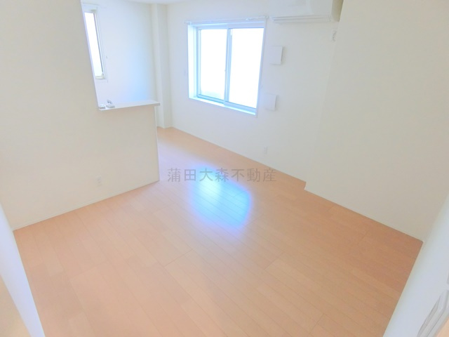 カーサ　セレーノの居間・リビング|LDK10.6帖