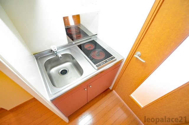 レオパレスきのした荘のキッチン|※写真と現状が異なる場合は現状を優先