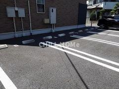 メープル　シュガーの駐車場|当社、チルホームのHPもご覧ください(^^)/物件情報多数♪