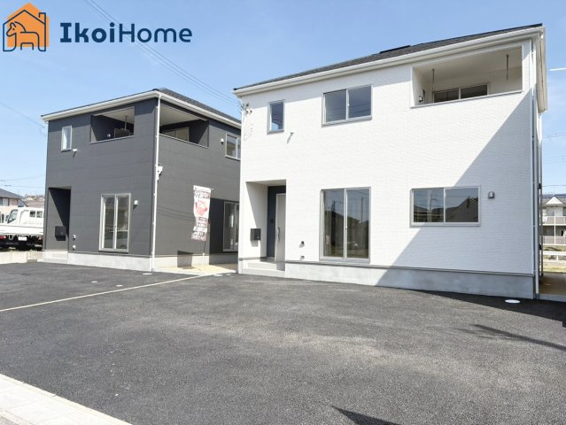 小野市神明町　第10　全3棟2号棟　新築戸建のエントランス|【ホームページに現地動画掲載中】●年中無休：当日予約可●敷地面積約50坪！お庭スペースもございます♪
