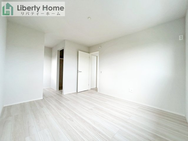 水戸市住吉町5期　新築戸建の内観：施工例|(1号棟)同仕様・同形状写真