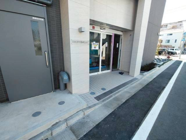 【エントランス】 | リヴシティ蒲田イースト | 毎日通るエントランスはこのようになっています