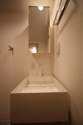 【洗面所】 | ＬｉｖｅＦｌａｔ千駄木 |  