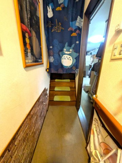 【玄関】 | ■茨木市西田中町　■駅徒歩圏と陽当たりの良いロケーション