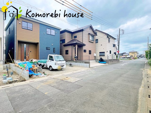 鴻巣市筑波　第5　Ⅱ期　新築一戸建て　グレイドルガーデン　01の前面道路含む現地写真|前面道路含む現地写真です